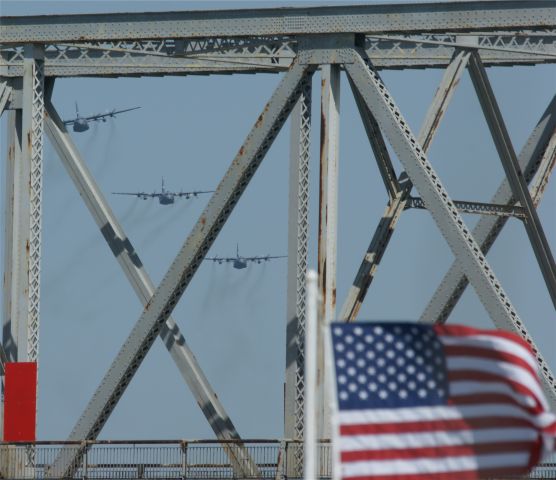 — — - C-130s Thunder Over Louisville