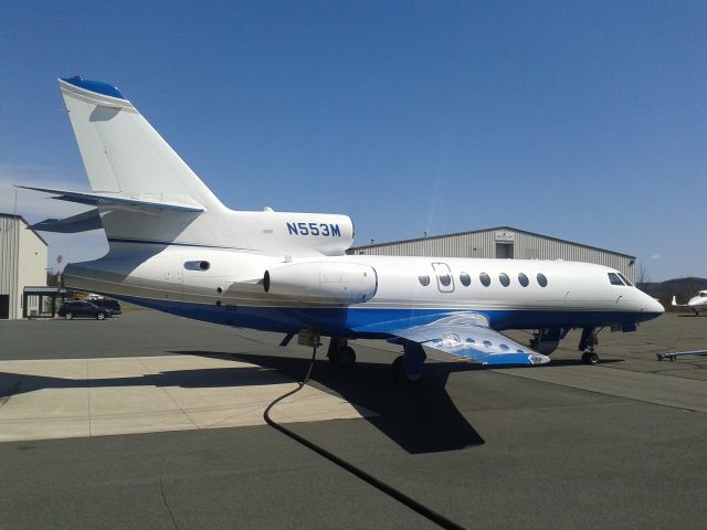 Dassault Falcon 50 (N553M) - Fueling up @ AirFlyte Maintenance