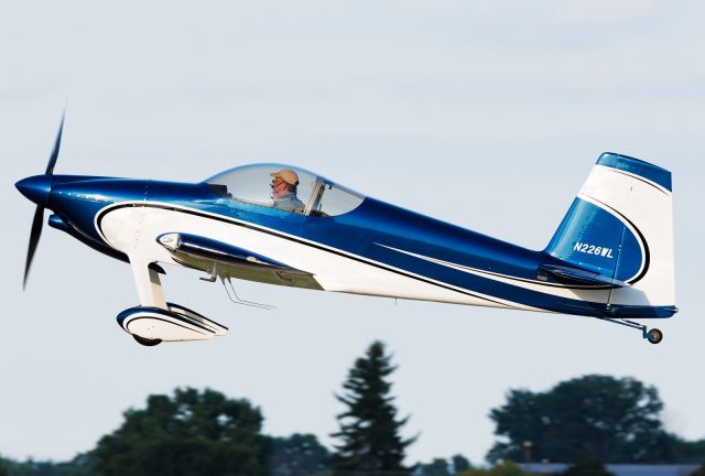 Vans RV-7 (N226WL)