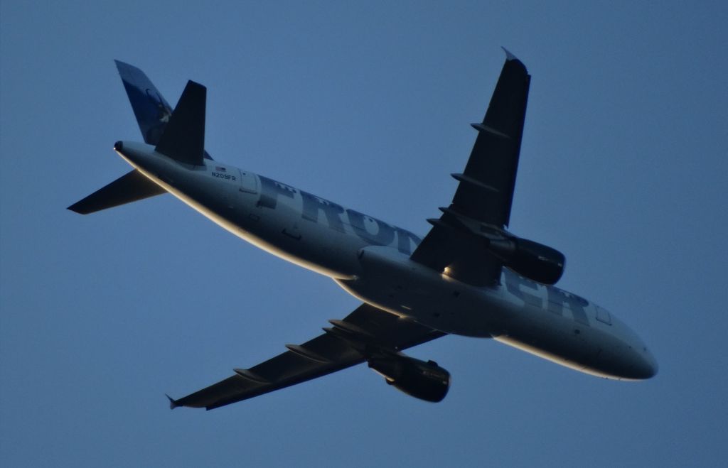 Airbus A320 (N209FR) - Watch some liveries herebr /a rel=nofollow href=http://www.youtube.com/user/OwnsGermanyhttp://www.youtube.com/user/OwnsGermany/a