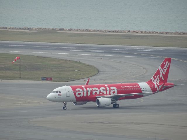 Airbus A320 (9M-AQZ)