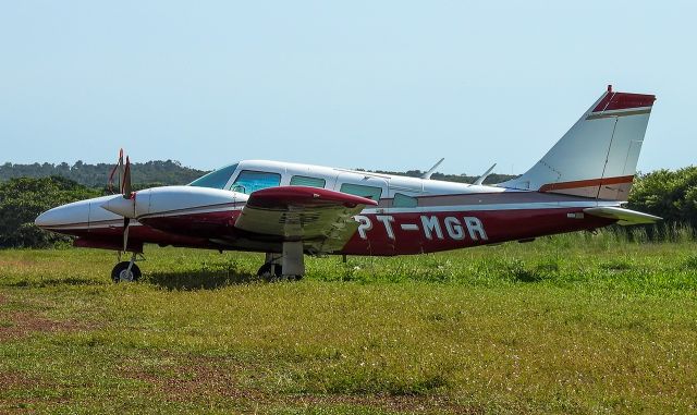 Piper Seneca (PT-MGR)