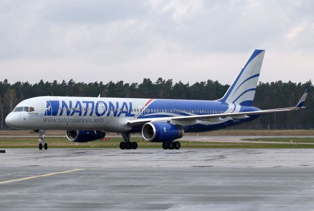 Boeing 757-200 (N567CA)