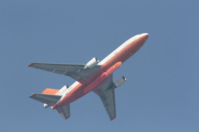 McDonnell Douglas DC-10 (N522AX) - 10 Tanker Air 912 conducting firefighting ops just after takeoff from McClellan on 26-AUG-2020