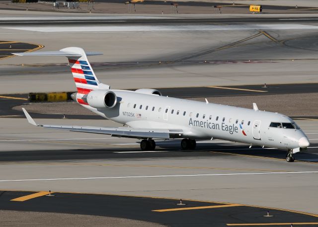 Canadair Regional Jet CRJ-700 (N732SK)