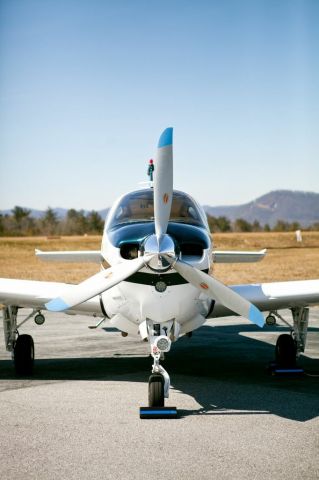 Beechcraft Bonanza (36) (N29DL)