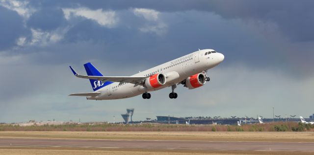 Airbus A320neo (SE-ROC)