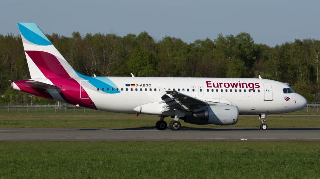 Airbus A319 (D-ABGO) - Leased from Air Berlin