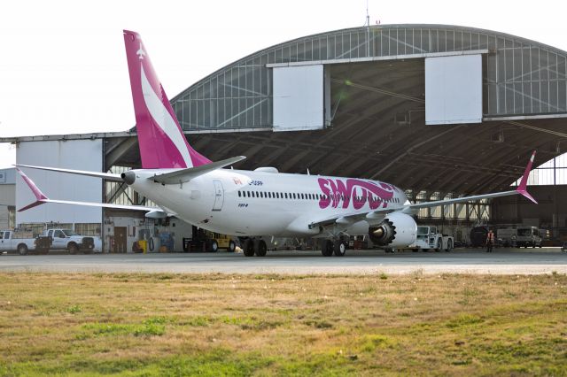 Boeing 737 MAX 8 (C-GORP)