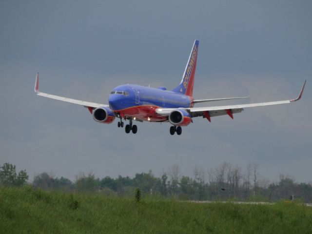 Boeing 737-700 (N249WN)