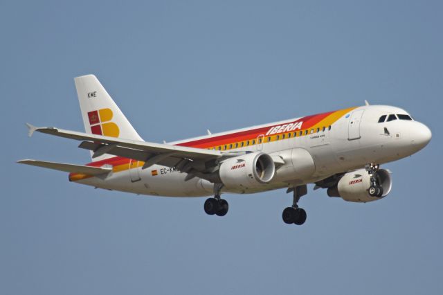 Airbus A319 (EC-KME)