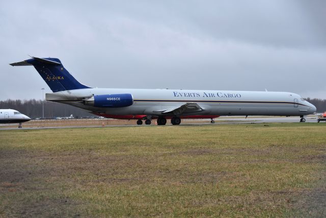 McDonnell Douglas MD-83 (N965CE) - 03-25-22