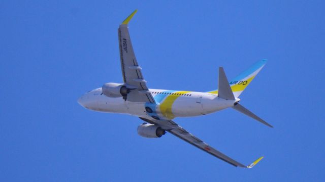 Boeing 737-700 (JA09AN)