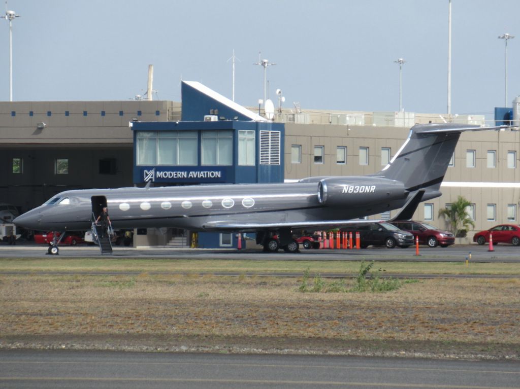 Gulfstream Aerospace Gulfstream V (N830NR)