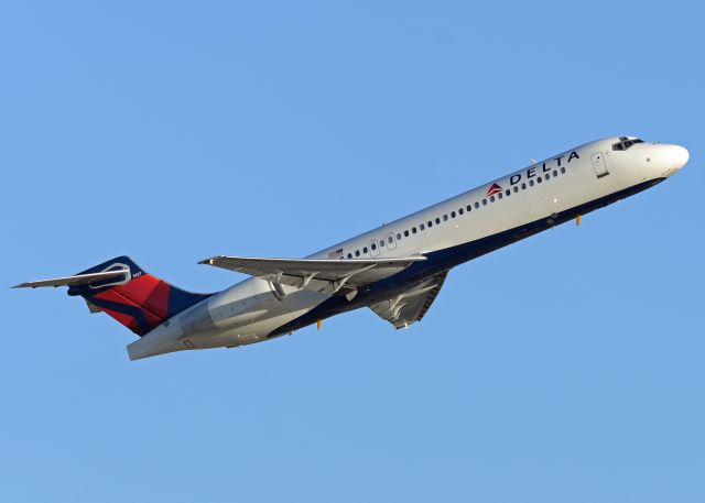 Boeing 717-200 (N989AT)