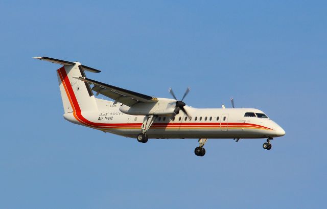 de Havilland Dash 8-300 (C-GXAI)
