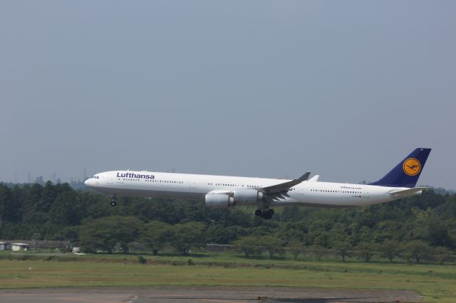 Airbus A340-600 (D-AIHV)