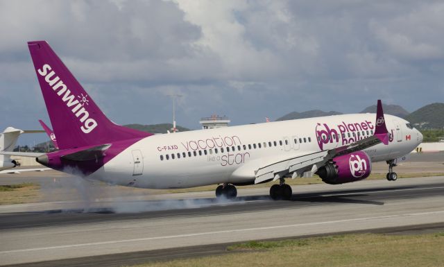 Boeing 737 MAX 8 (C-FAXD)