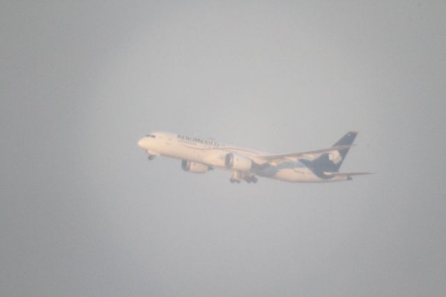 Boeing 787-8 (N966AM) - DEPARTURE FROM 27 MMTJ