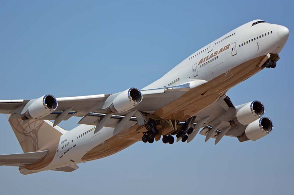 Boeing 747-400 (N263SG) - Atlas Air Boeing 747-481 N263SG at Phoenix Sky Harbor on August 29, 2018.