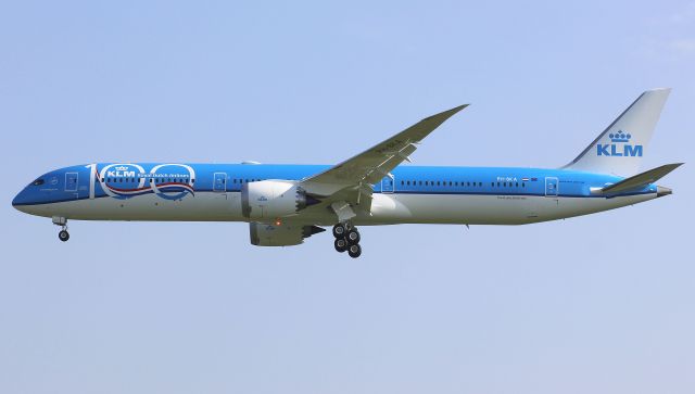 Boeing 787-8 (PH-BKA) - First arrival at her new home, Amsterdam 30 june 2019, just 99 days befroe KLM 100th brithday.