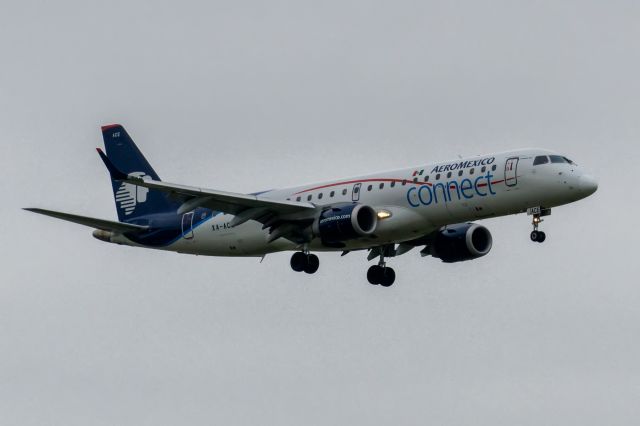 Embraer 170/175 (XA-ACE)