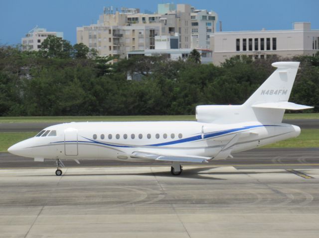 Dassault Falcon 900 (N484FM)