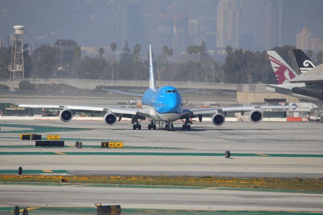 Boeing 747-400 (PH-BFY)